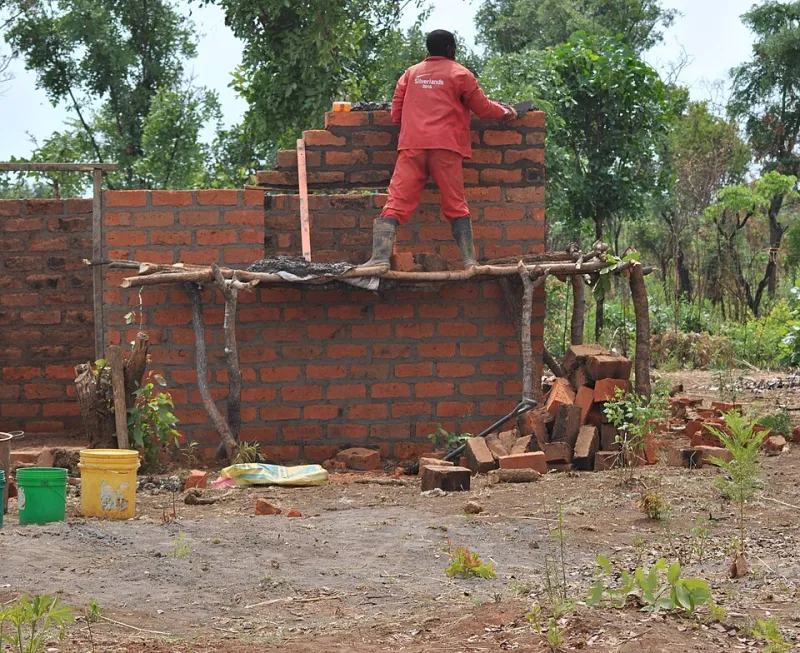 Manchester v Middlesbrough: What Bricklayers Are Actually Being Paid in 2024